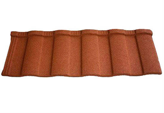 Lekka, kolorowa, pokryta piaskiem dachówka rzymska 0,4 mm 0,45 mm 0,5 mm Stalowe pokrycie dachowe typu rzymskiego do kamienic